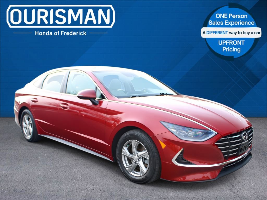 Used 2023 Hyundai Sonata SE w/ Cargo Package FWD image 1