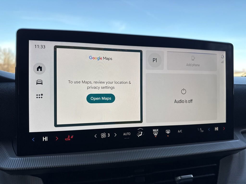 Used 2025 Ford Explorer Active image 23