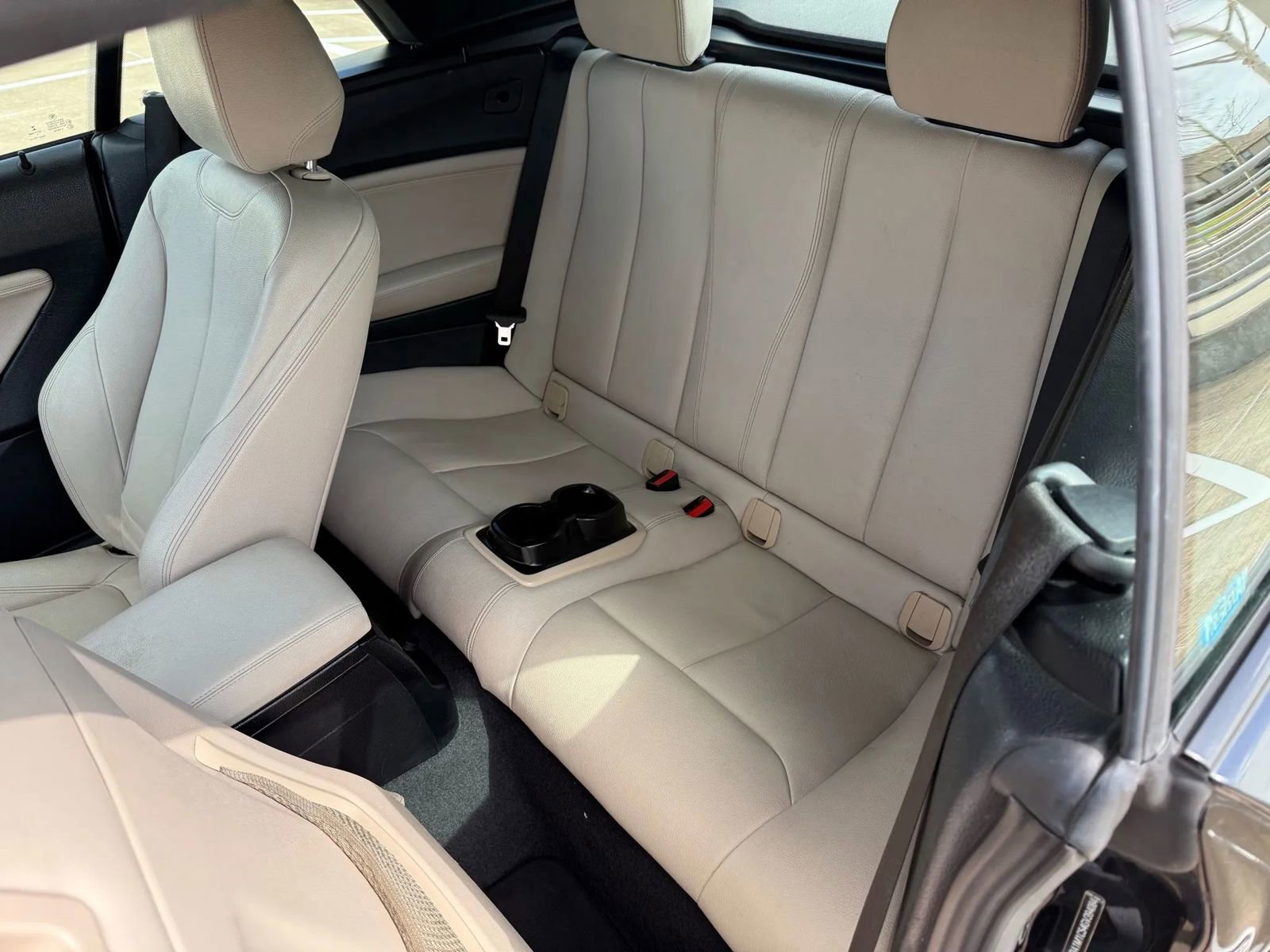 Used 2016 BMW M235i Convertible RWD image 19