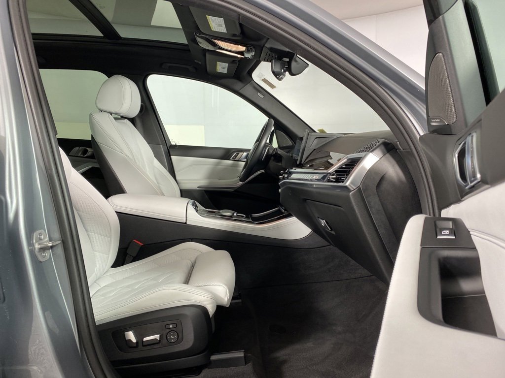 Certified 2024 BMW X5 xDrive40i image 32