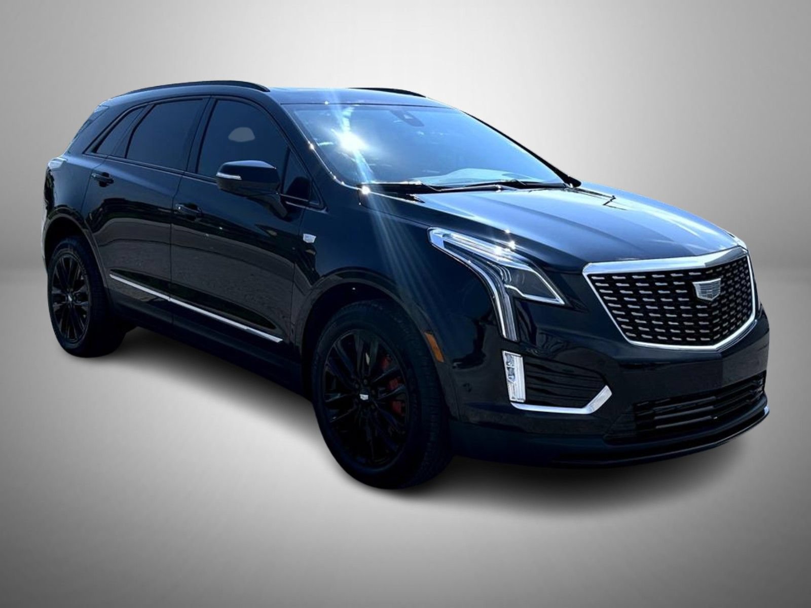 Certified 2024 Cadillac XT5 Sportv w/ Technology Package AWD/4WD image 3