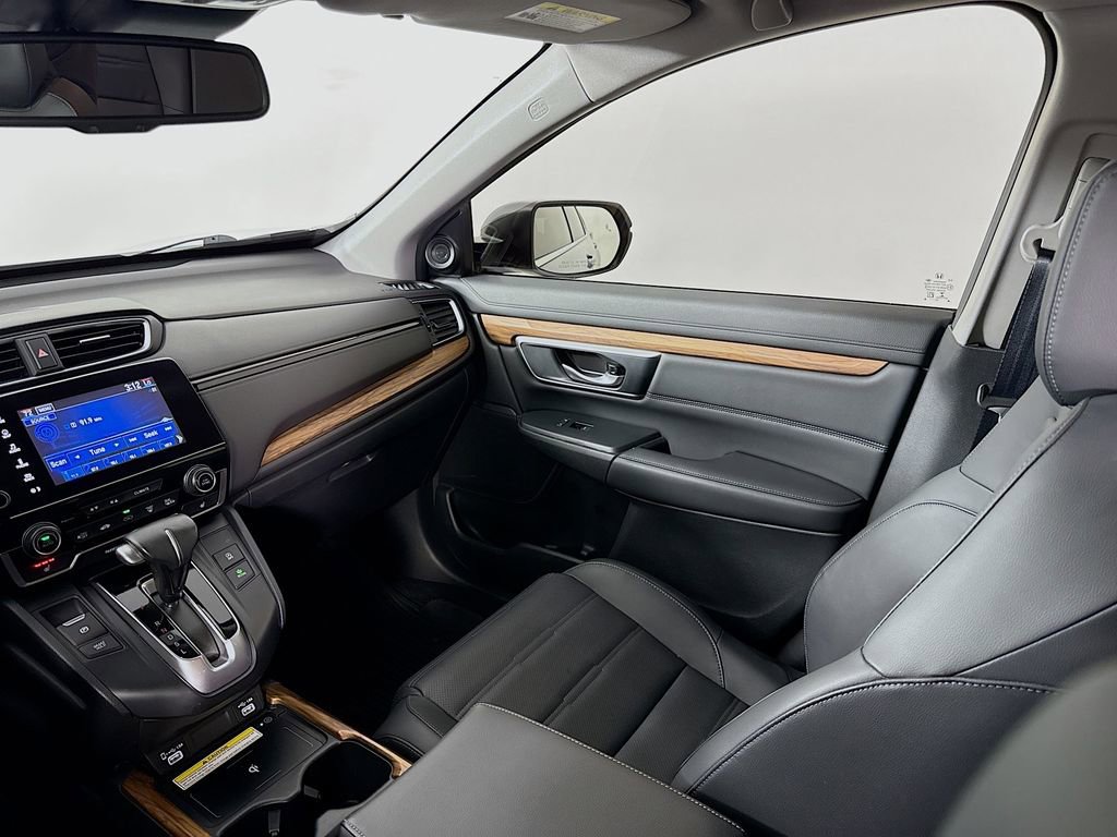Used 2020 Honda CR-V Touring image 25