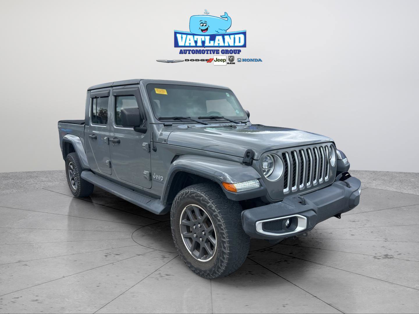 Certified 2020 Jeep Gladiator Overland w/ Popular Equipment Package AWD/4WD image 22