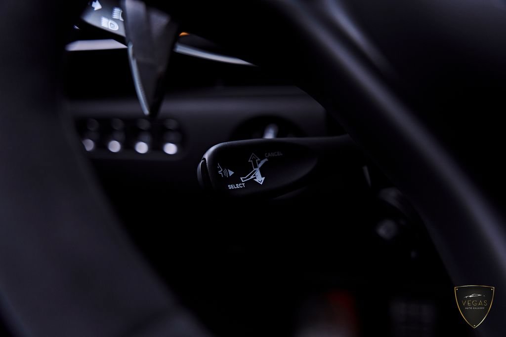 Used 2025 McLaren Artura RWD image 64