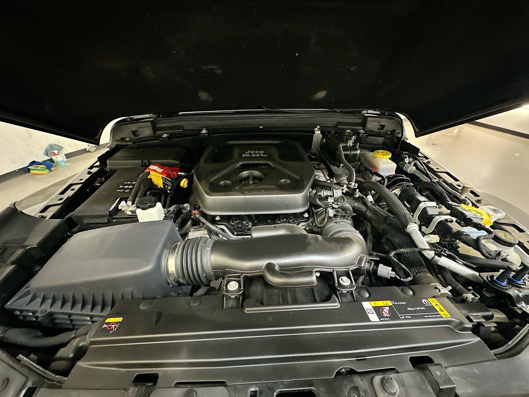 Used 2022 Jeep Wrangler Sport S image 33