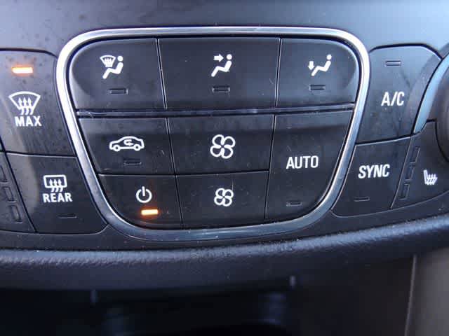 Used 2024 Chevrolet Equinox LT FWD image 26