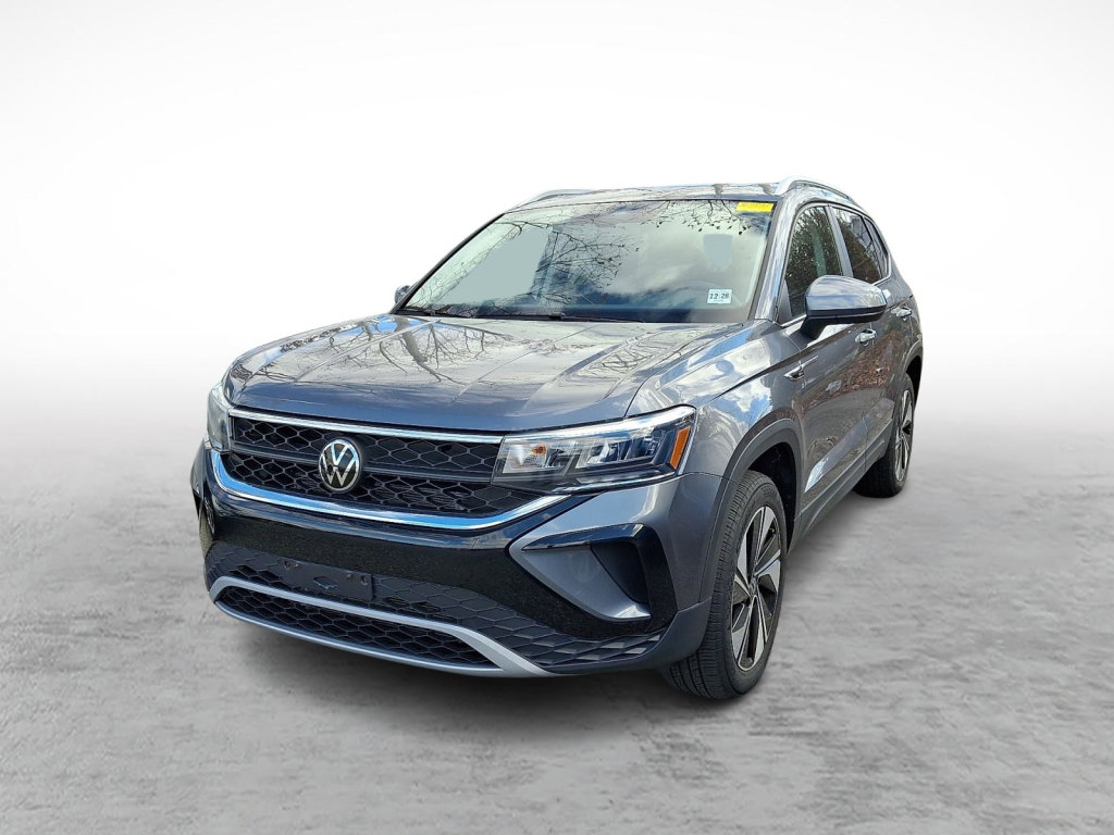 Used 2024 Volkswagen Taos SE