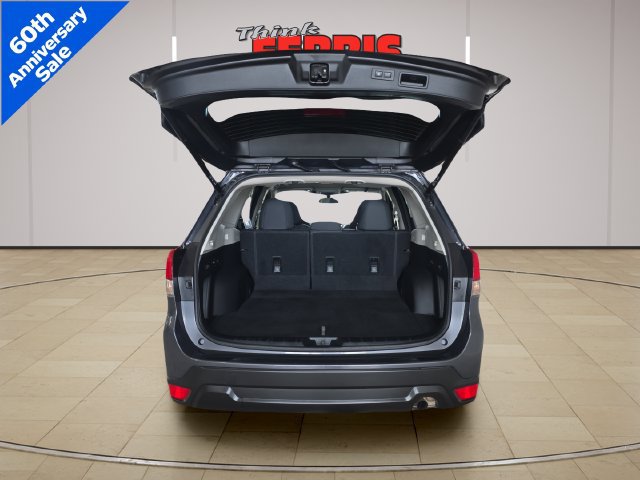 Used 2023 Subaru Forester Premium AWD/4WD image 9