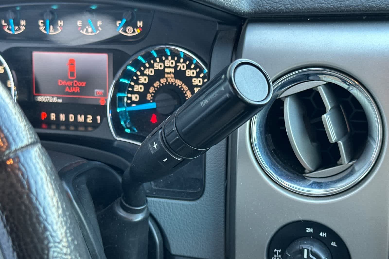 Used 2013 Ford F150 XLT w/ XLT Chrome Pkg image 20