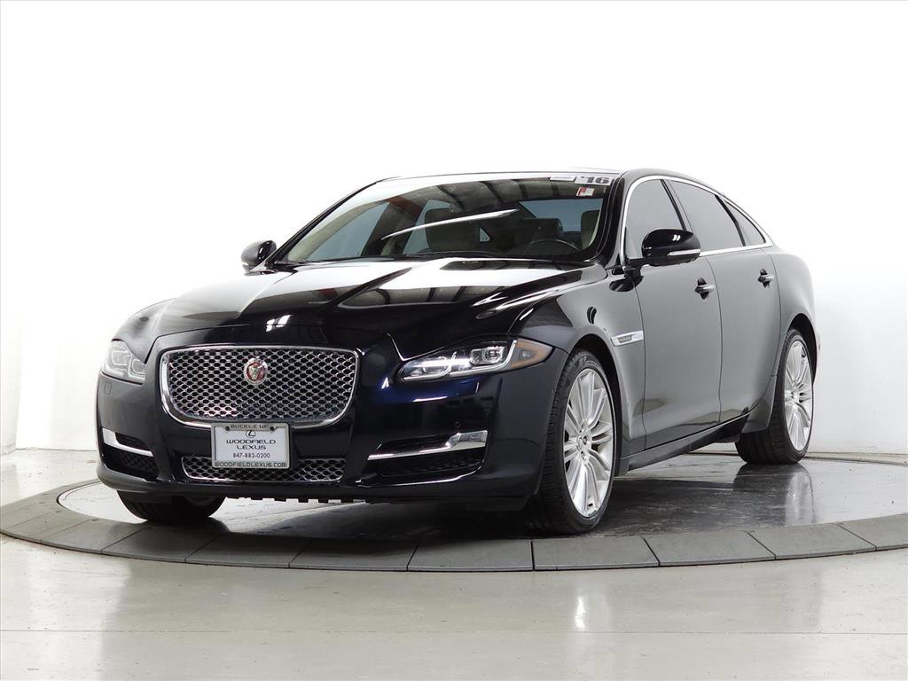 Used 2016 Jaguar XJ L Portfolio image 3