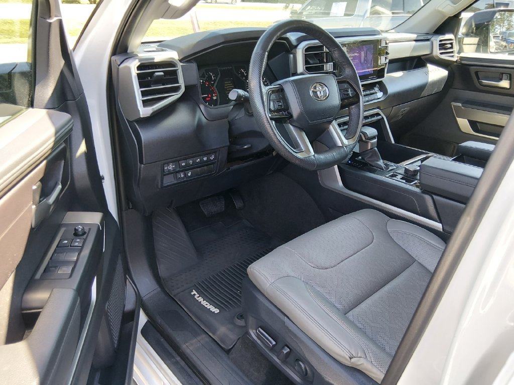 Used 2024 Toyota Tundra SR5 w/ SR5 Premium Package AWD/4WD image 10