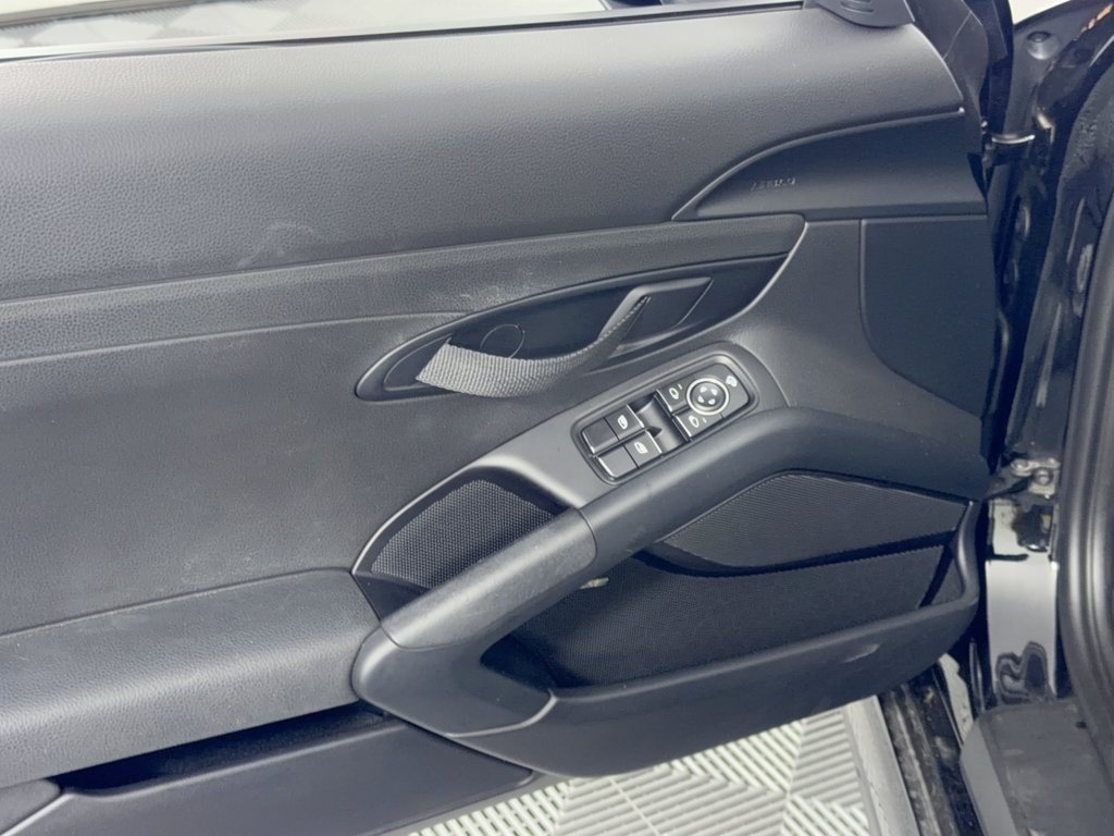 Certified 2021 Porsche 718 Boxster RWD image 15