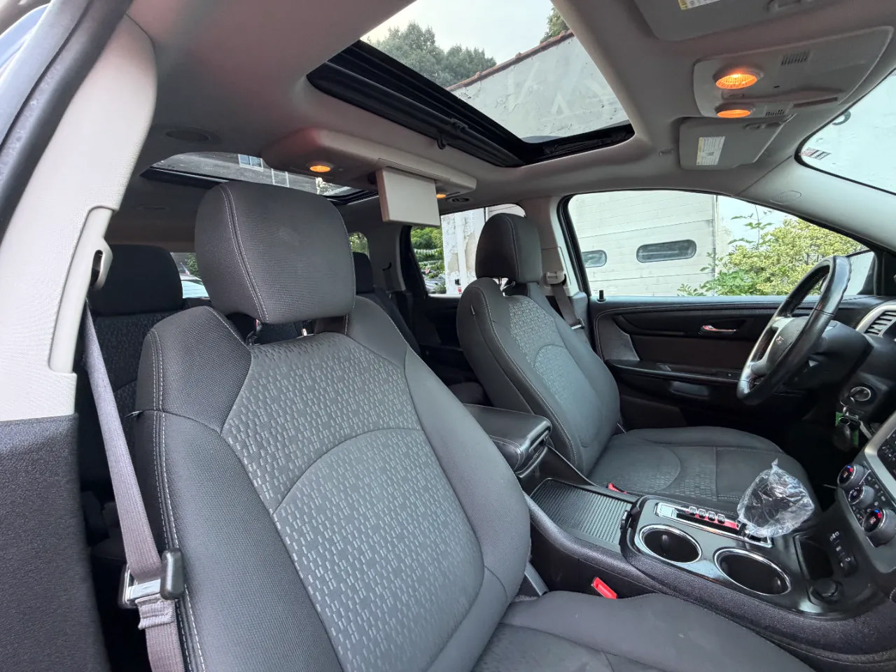 Used 2013 GMC Acadia SLE FWD image 38
