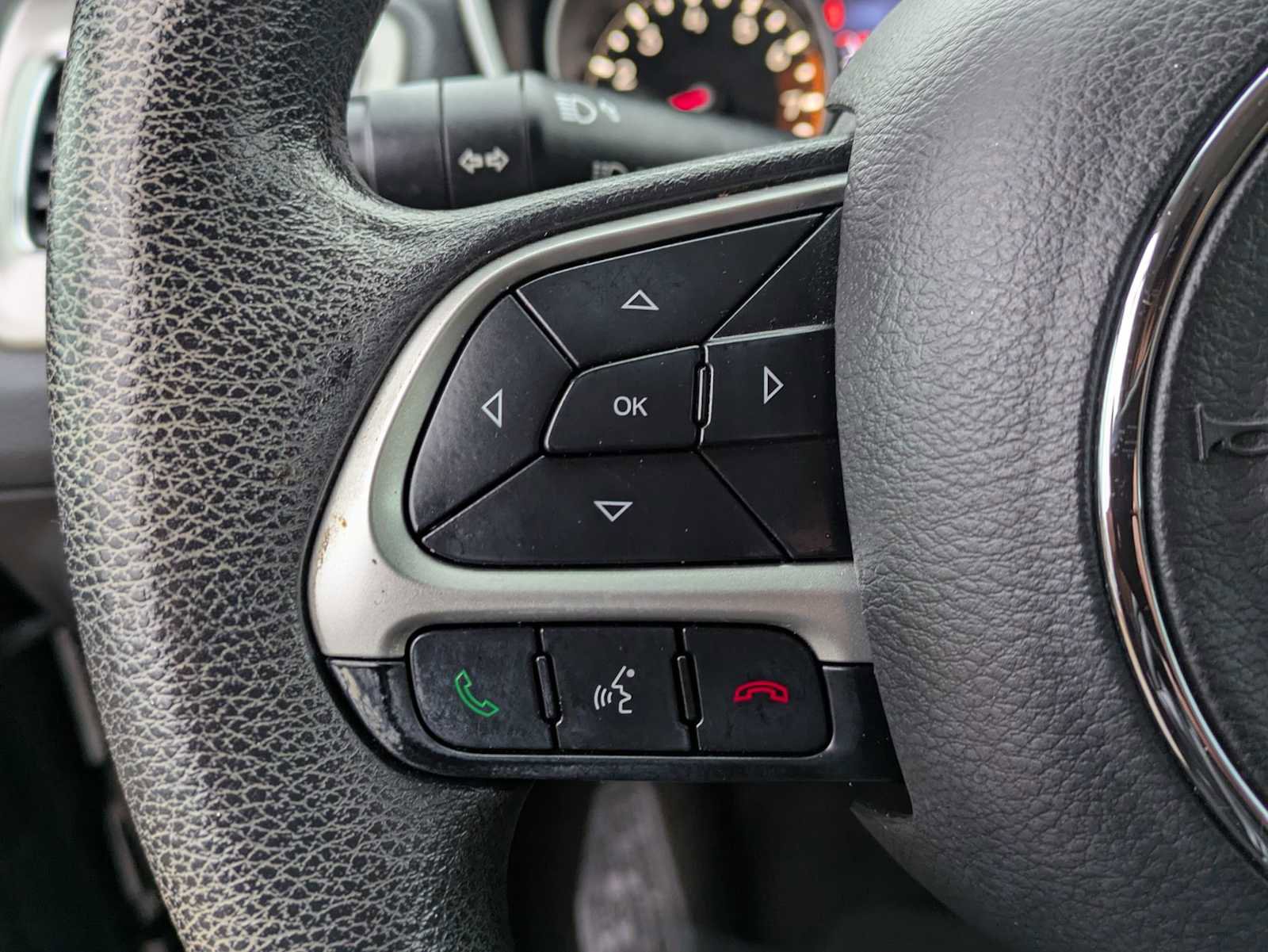 Used 2018 Jeep Compass Sport w/ Tech Group image 19