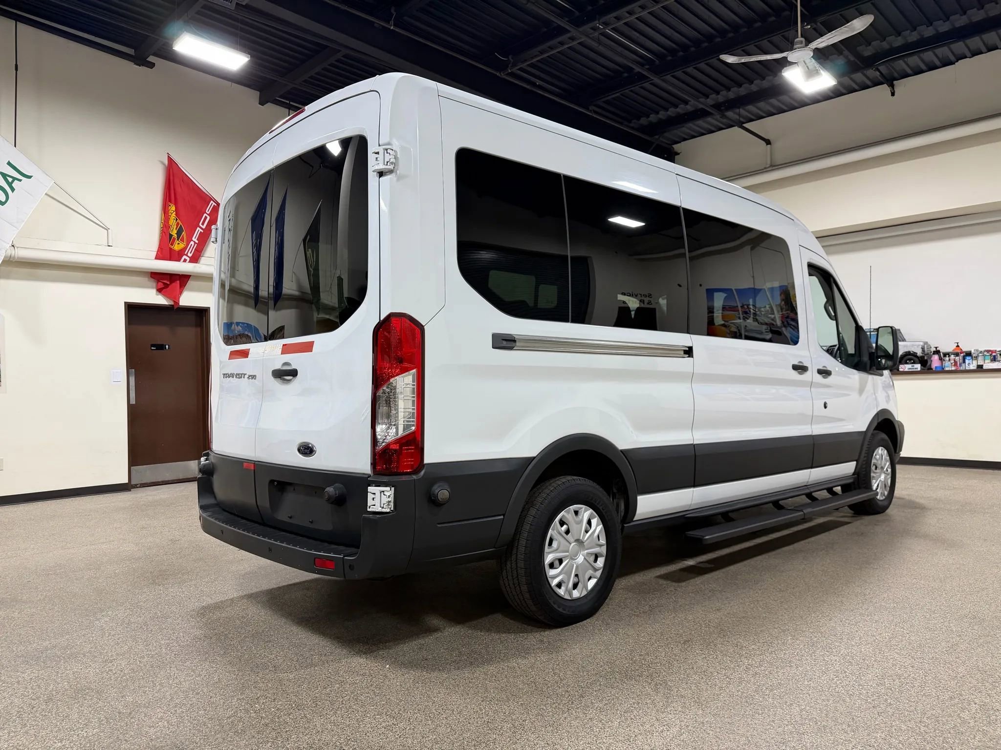Used 2015 Ford Transit 250 148 Medium Roof RWD image 6