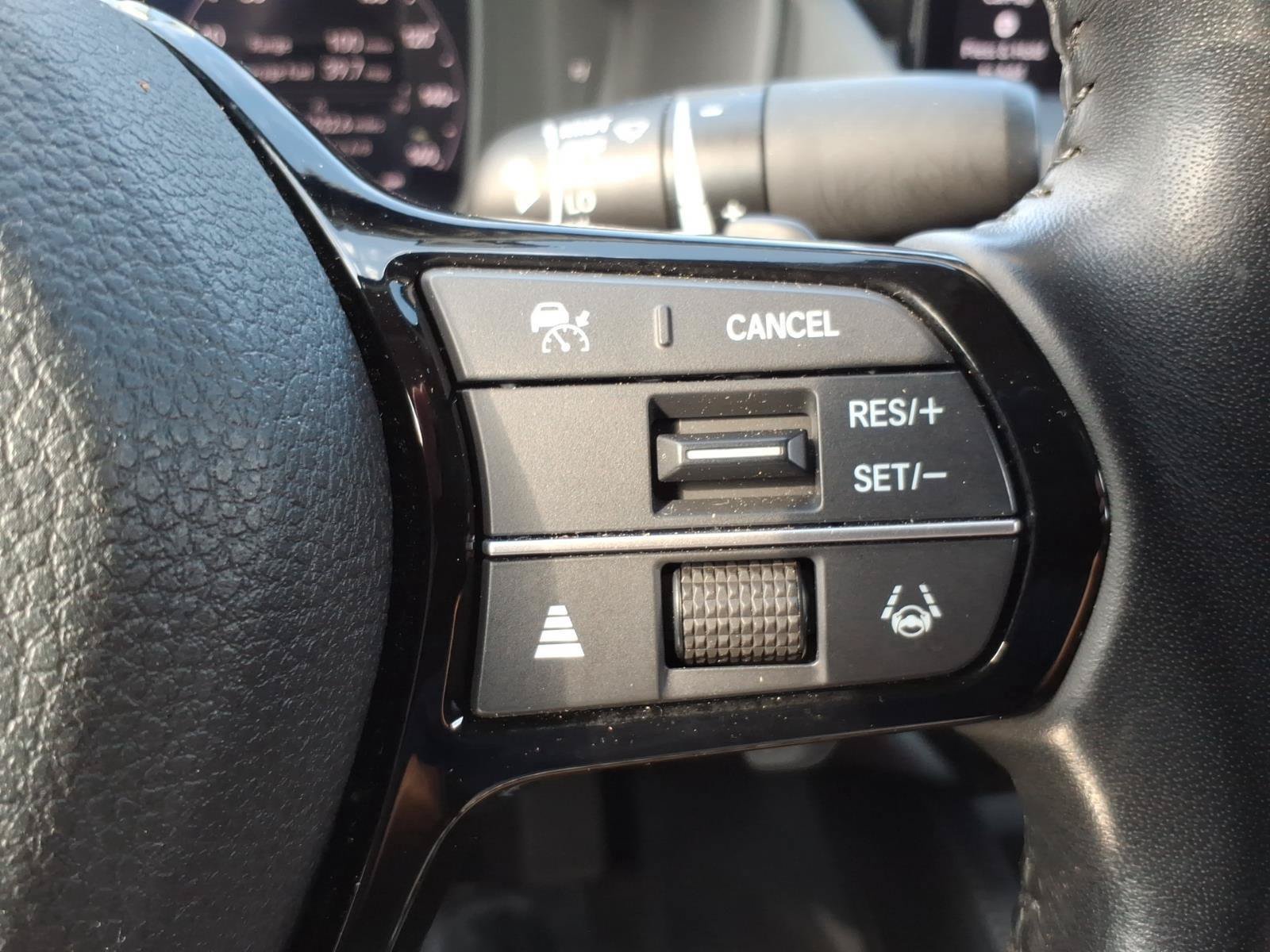 Used 2023 Honda Accord Touring image 16