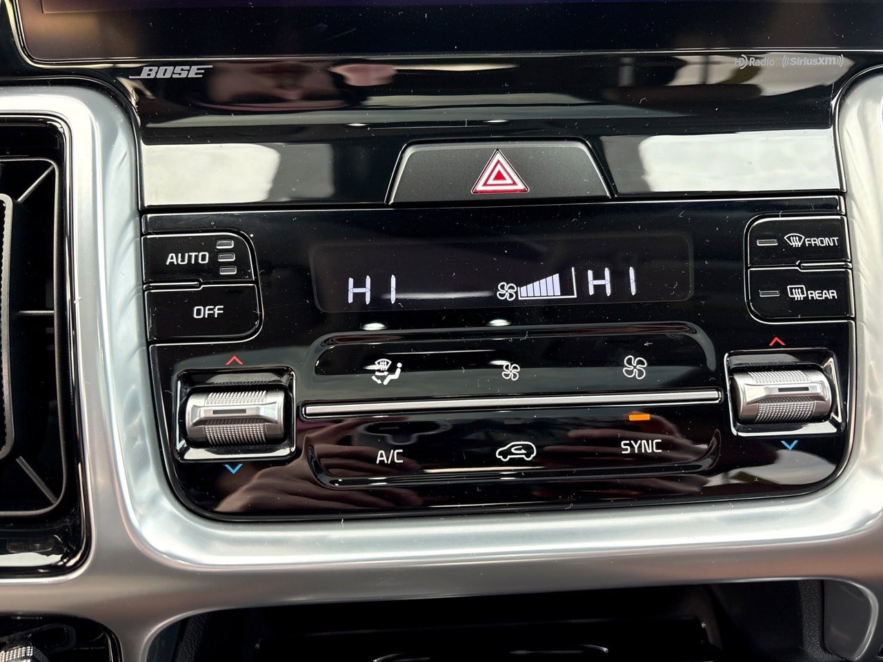 Used 2023 Kia Sorento SX Prestige AWD/4WD image 20