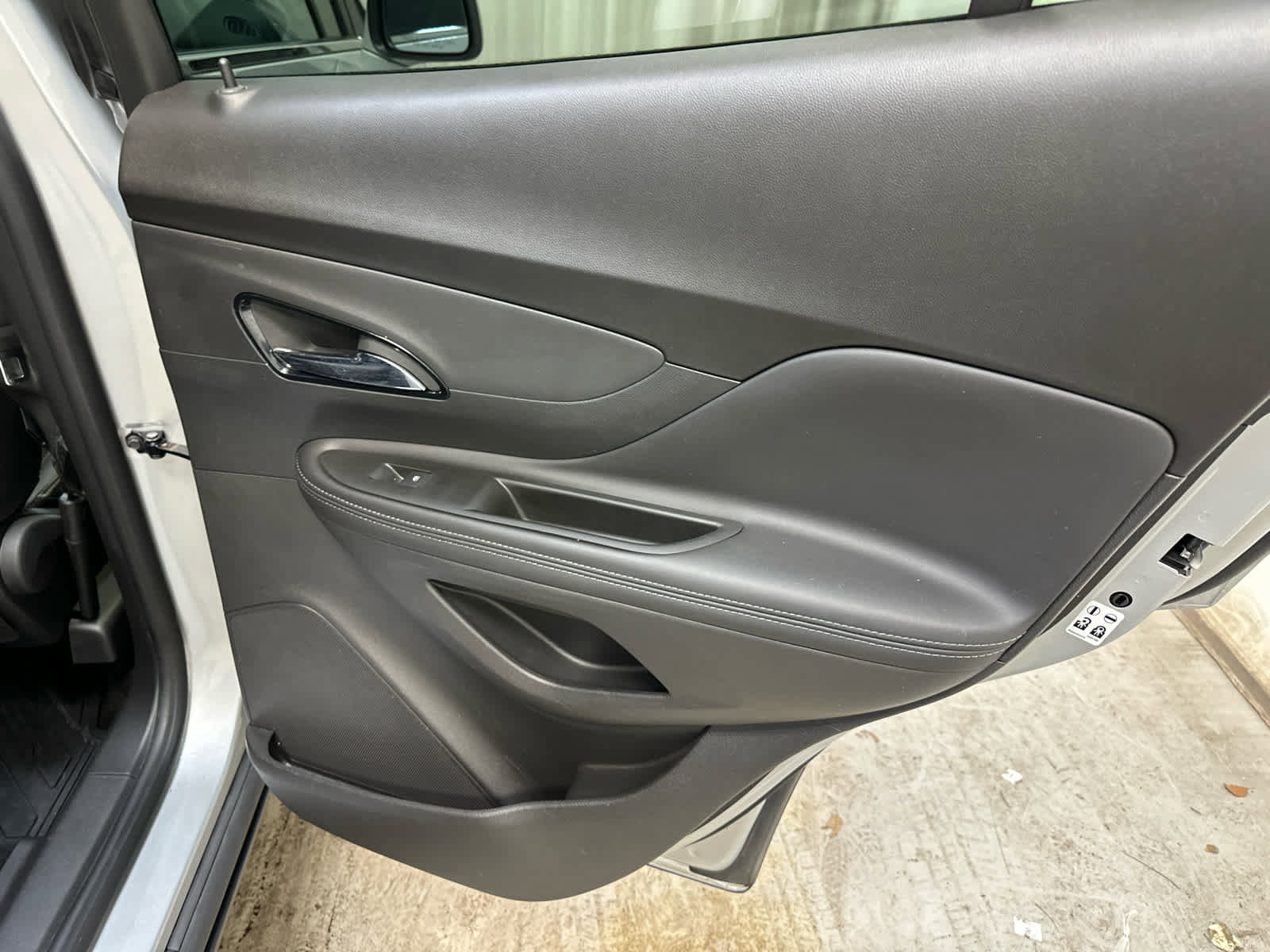 Certified 2022 Buick Encore Preferred w/ Safety Package image 29