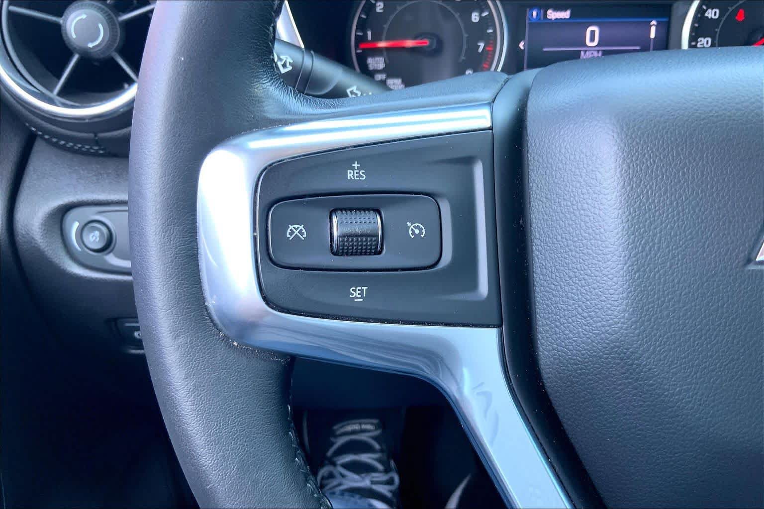 Used 2019 Chevrolet Blazer LT FWD image 23