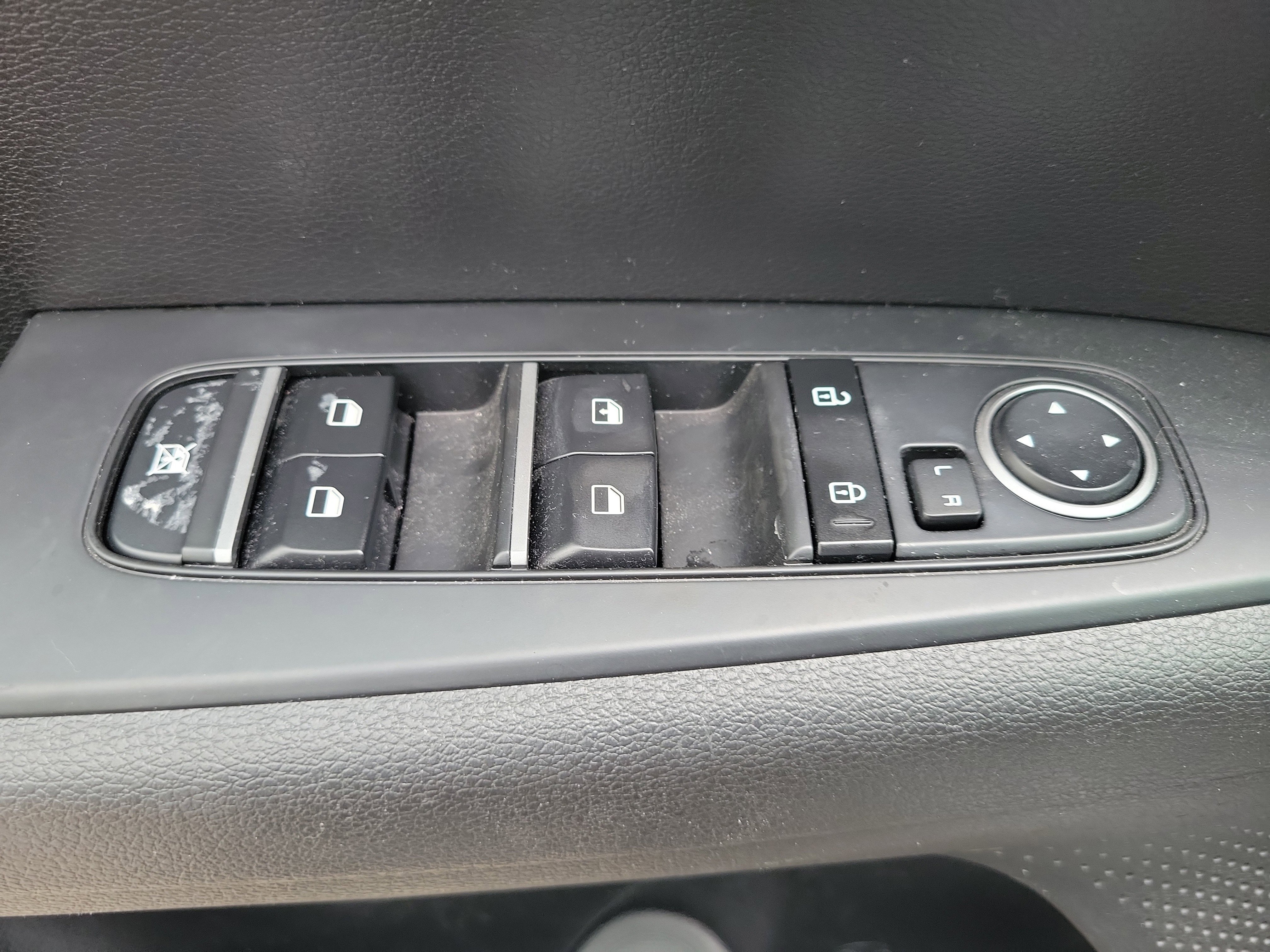 Used 2023 Kia Forte LXS FWD image 20