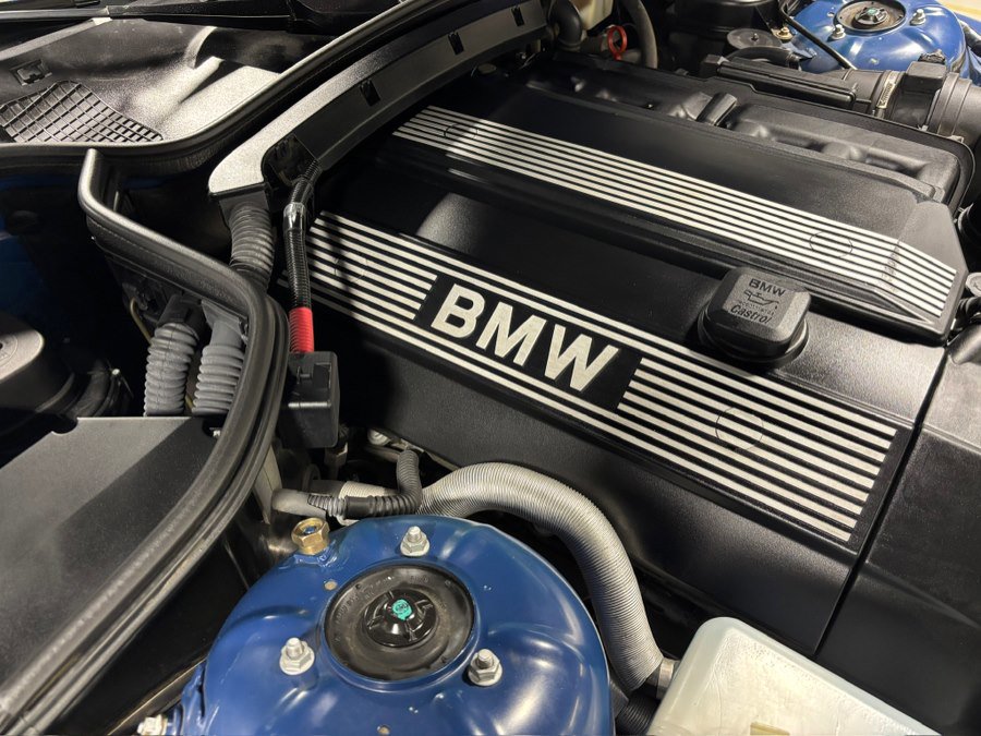 Used 2001 BMW Z3 3.0i image 16