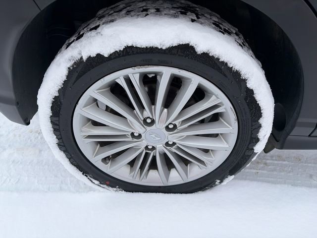 Used 2021 Hyundai Kona SEL Plus AWD/4WD image 15