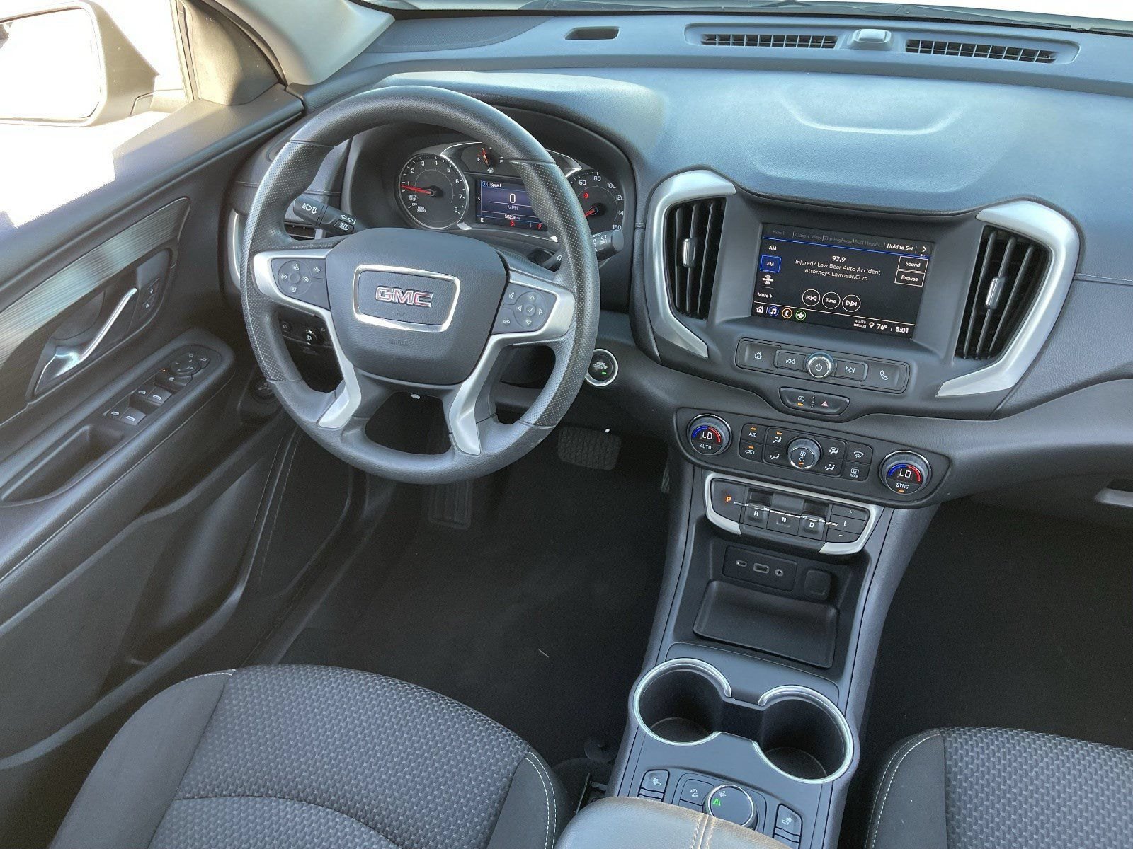 Certified 2022 GMC Terrain SLE w/ Driver Convenience Package FWD image 15