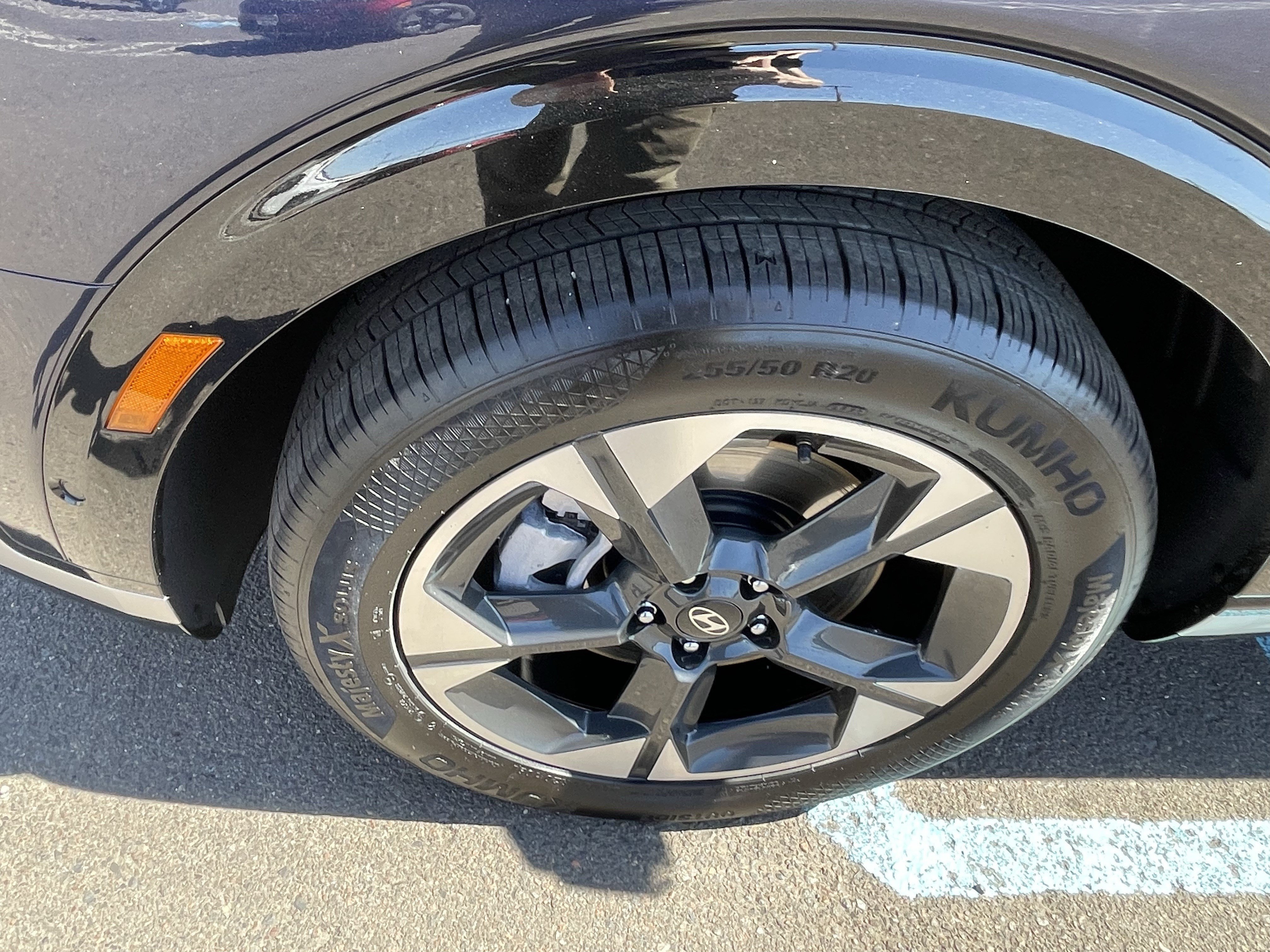 Certified 2026 Hyundai Palisade Limited AWD/4WD image 9