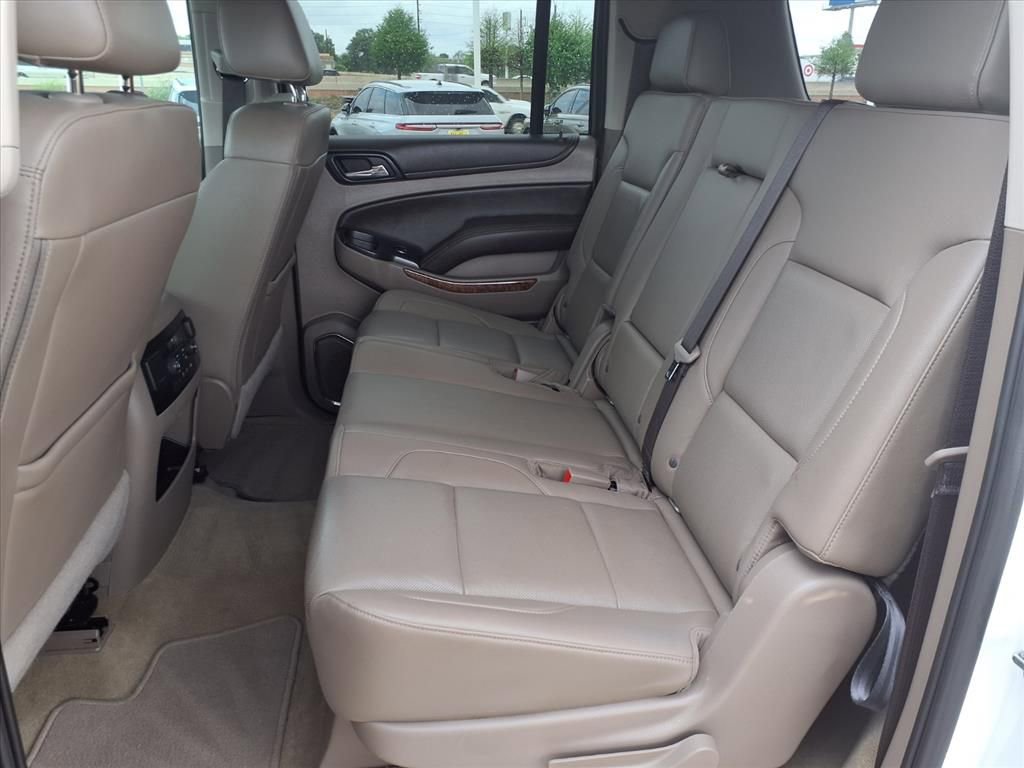 Used 2018 Chevrolet Suburban Premier image 25