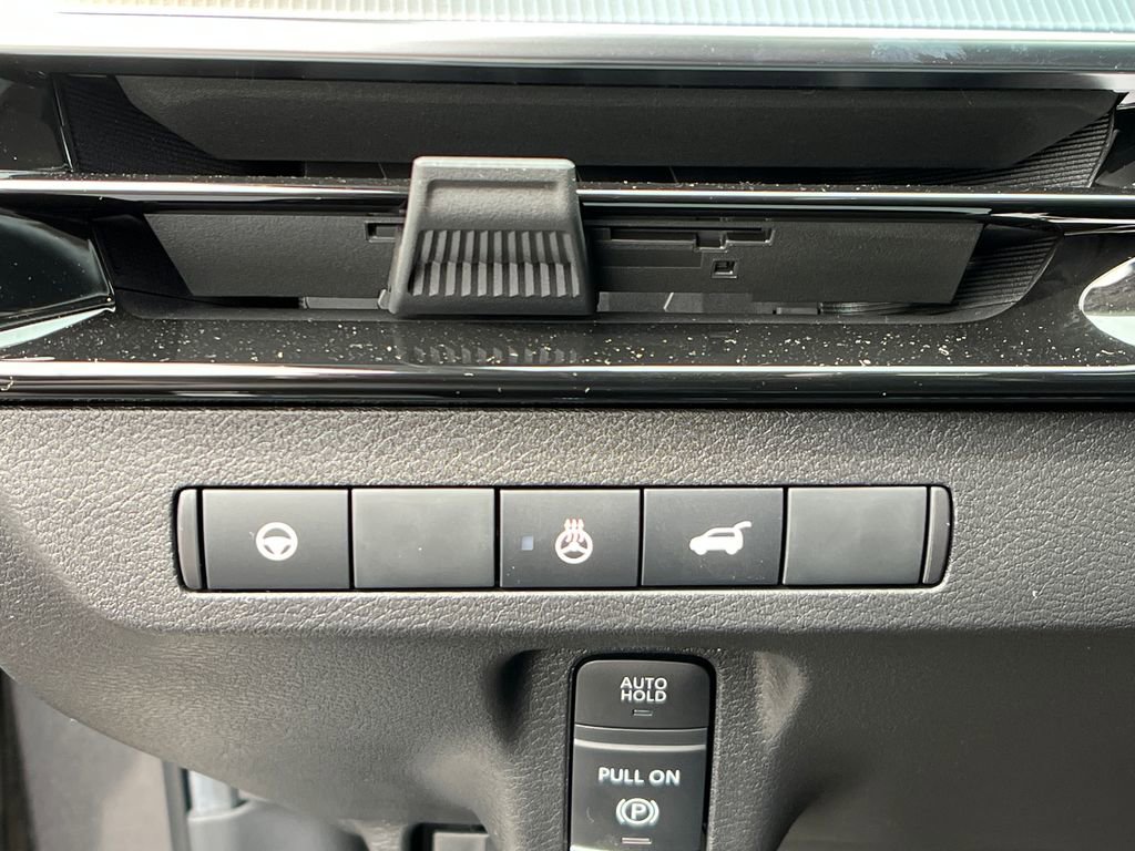 Used 2025 Nissan Murano SL image 29