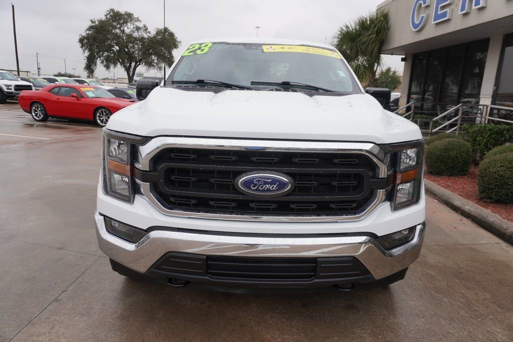 Used 2023 Ford F150 XLT image 2