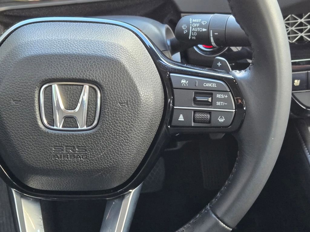 Used 2023 Honda Accord Touring image 16