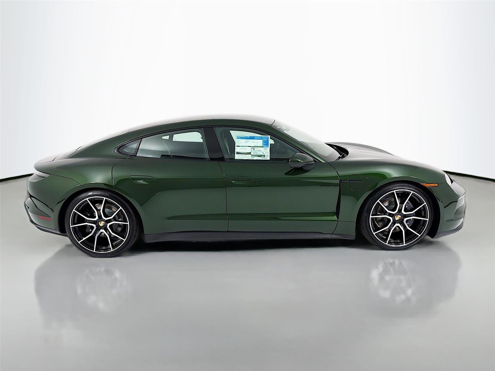 New 2025 Porsche Taycan image 21