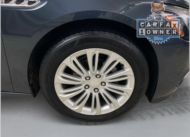 Used 2019 Buick LaCrosse Essence w/ Sights and Sounds Package FWD image 16
