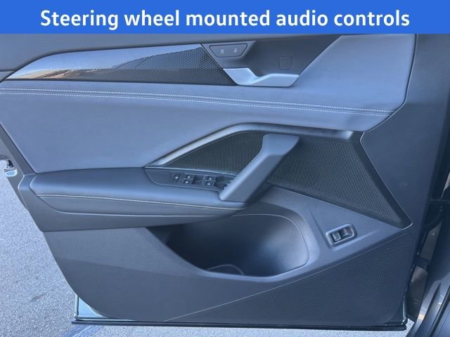 New 2026 Volkswagen Tiguan SE R-Line image 7