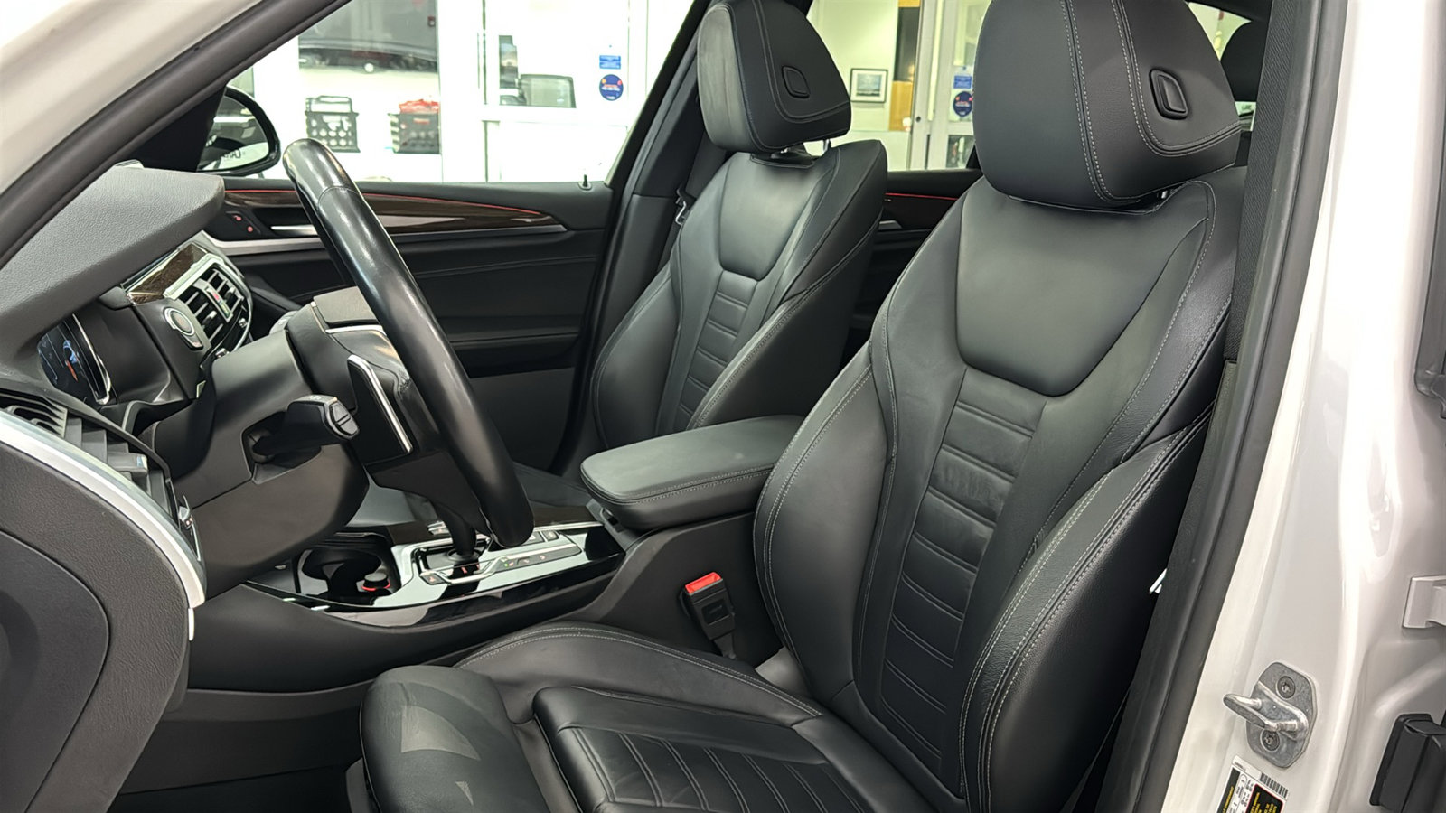 Used 2018 BMW X3 xDrive30i AWD/4WD image 24