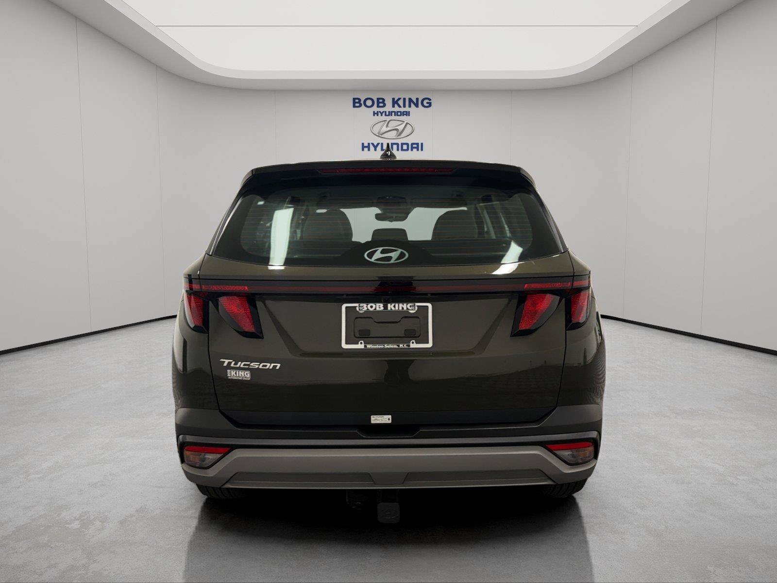 Used 2026 Hyundai Tucson SE FWD image 4