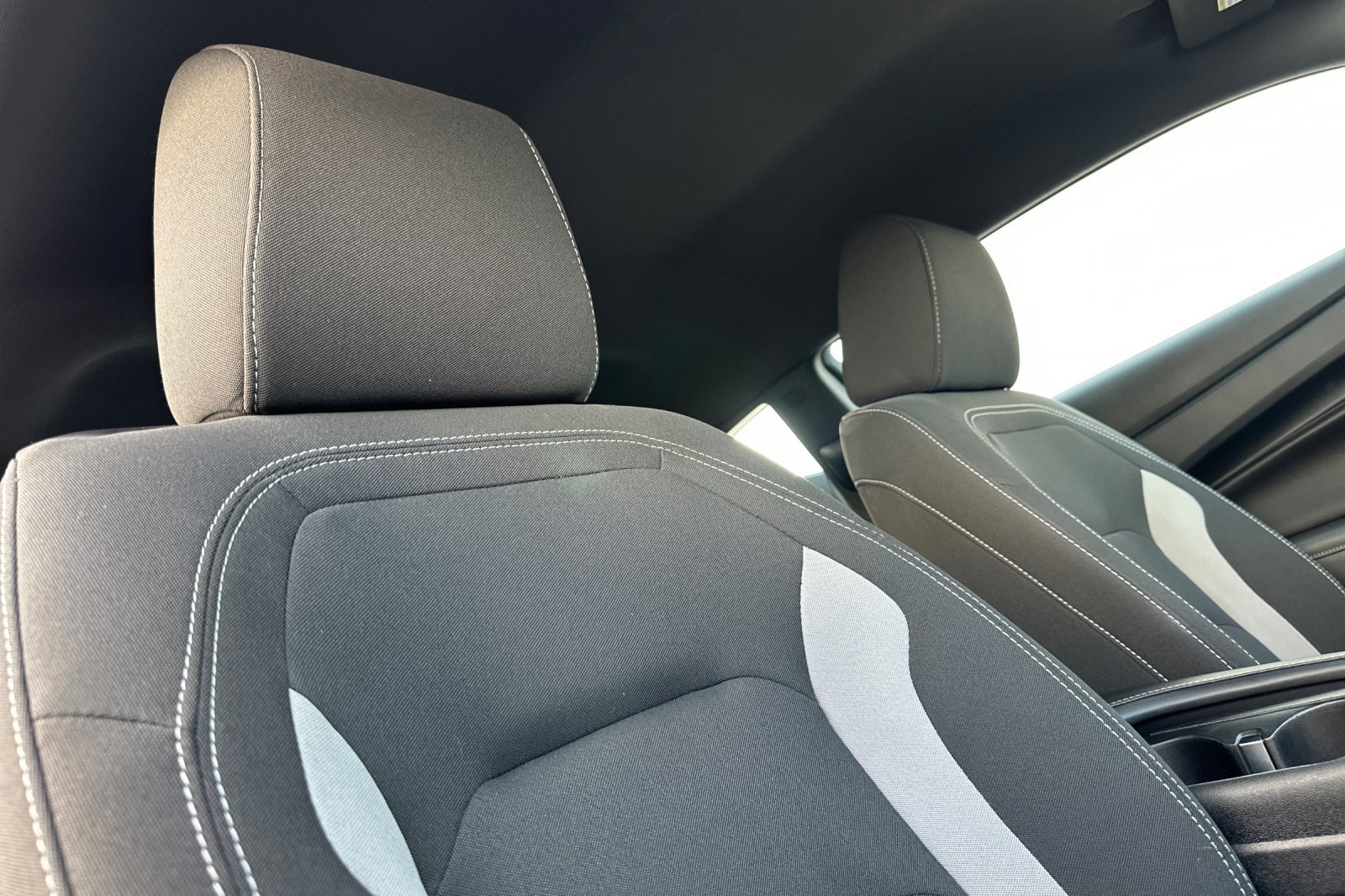 Used 2020 Chevrolet Camaro LT image 19