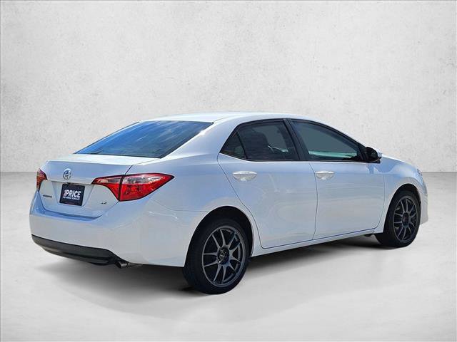 Used 2017 Toyota Corolla LE FWD image 6