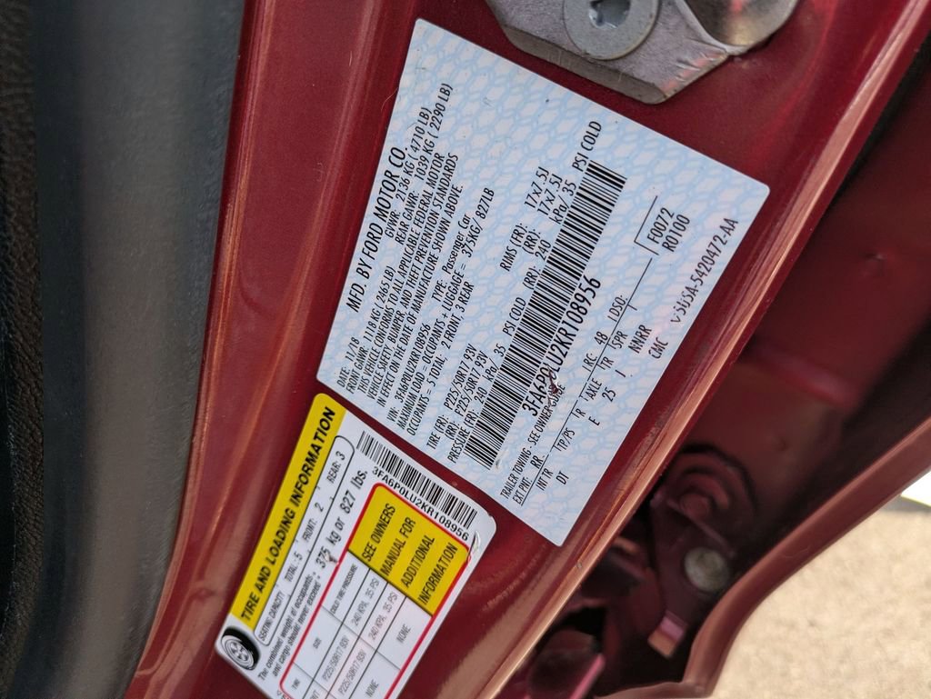 Used 2019 Ford Fusion SE image 29