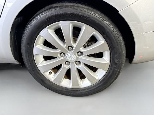 Used 2016 Buick Verano FWD image 27