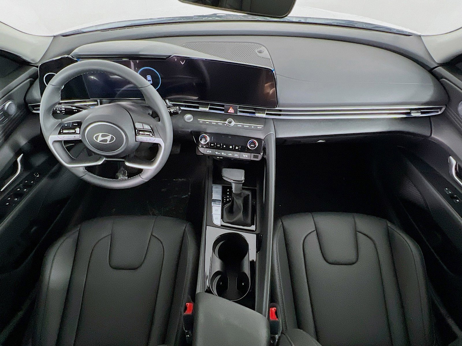 New 2025 Hyundai Elantra Limited FWD image 19