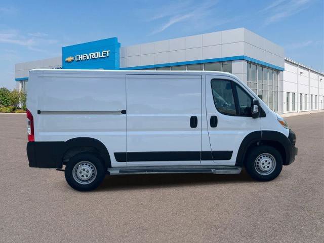 Used 2025 RAM ProMaster 2500 w/ U-Haul Equipment Group FWD image 4