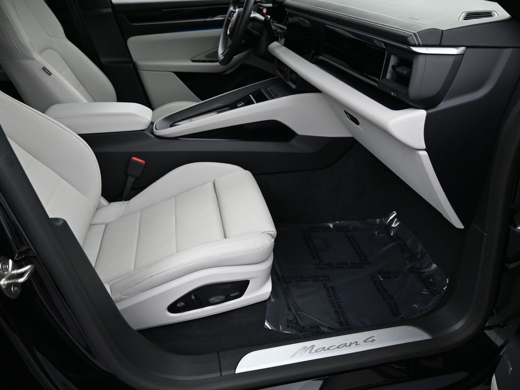 Certified 2024 Porsche Macan 4 Electric image 25