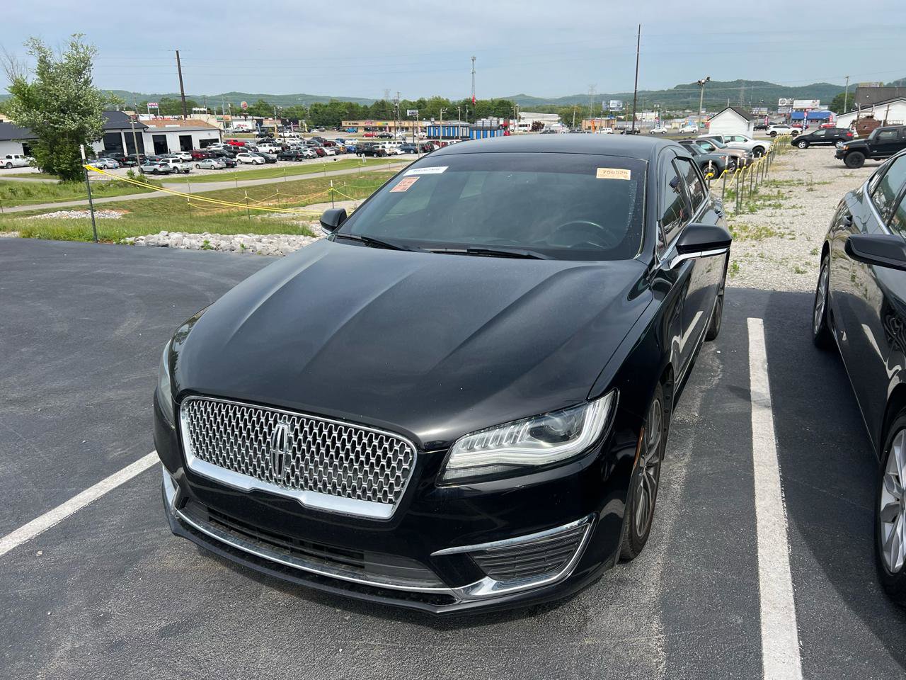 Used 2017 Lincoln MKZ Premiere AWD/4WD image 1