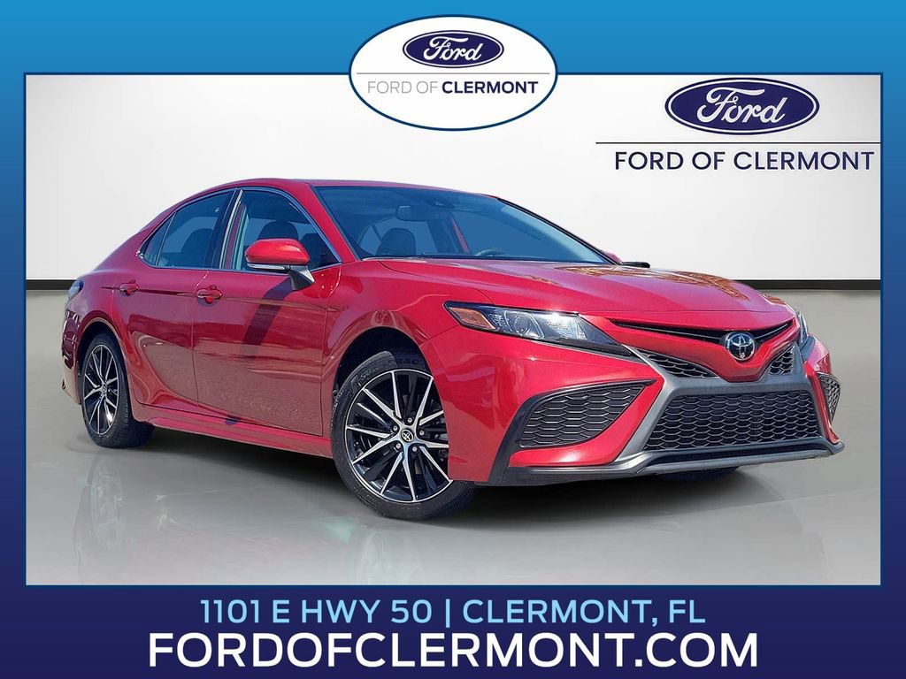 Used 2022 Toyota Camry SE w/ Audio Upgrade Package
