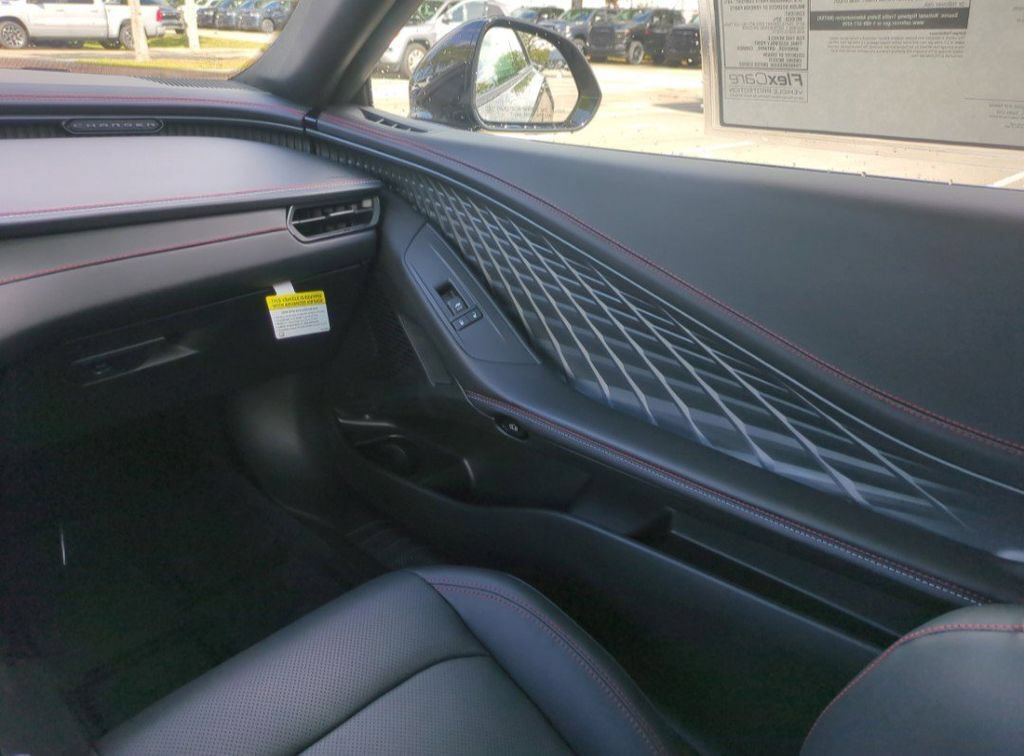New 2026 Dodge Charger Scat Pack w/ Blacktop Package AWD/4WD image 17