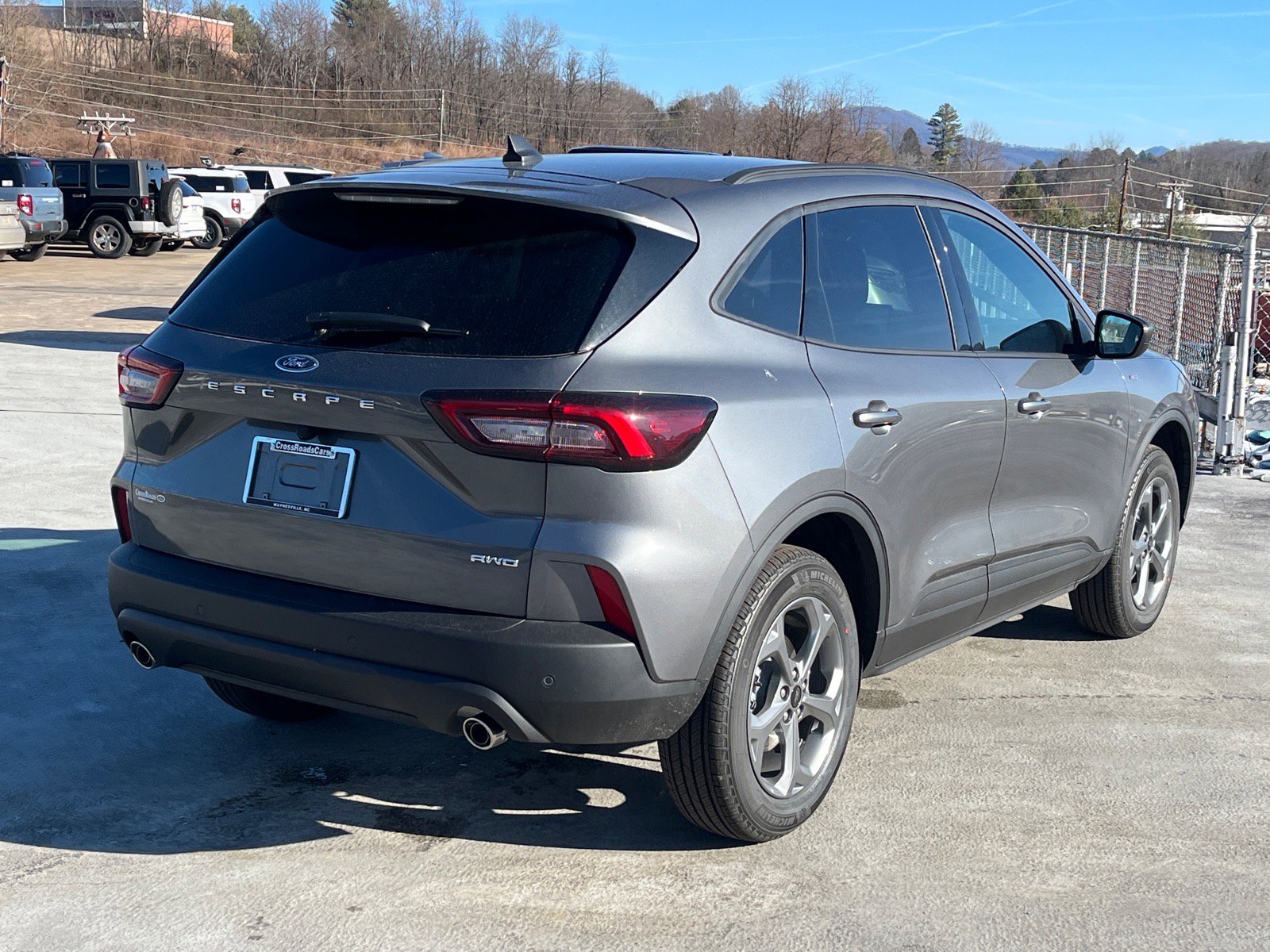 New 2026 Ford Escape ST-Line w/ Tech Pack #1 image 3