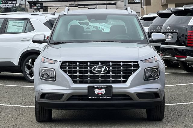 New 2026 Hyundai Venue SEL FWD image 3