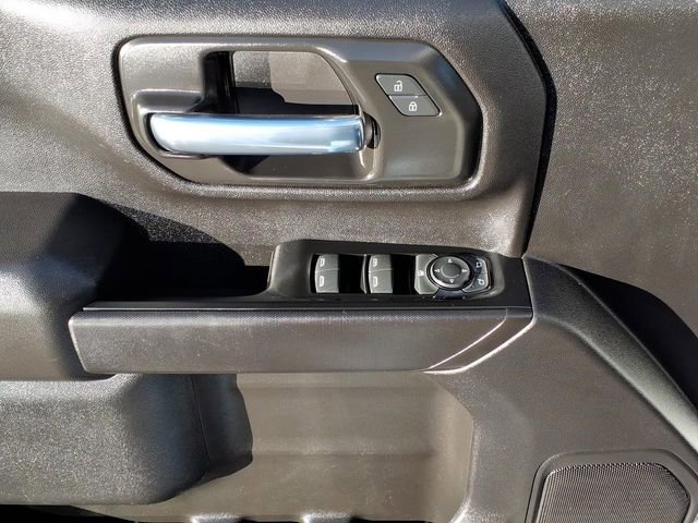 Used 2023 Chevrolet Silverado 2500 Custom w/ Custom Convenience Package image 11